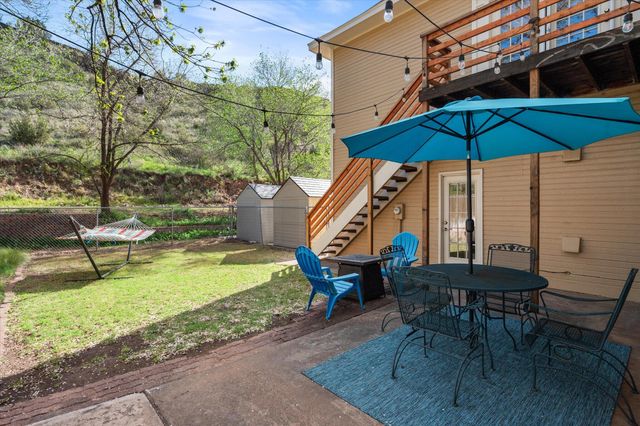 67 S Lakeshore Drive, Ransom Canyon, TX 79366