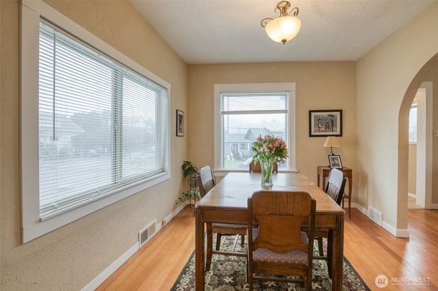 1301 N B Street, Aberdeen, WA 98520