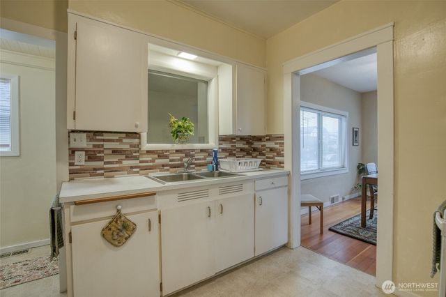 1301 N B Street, Aberdeen, WA 98520