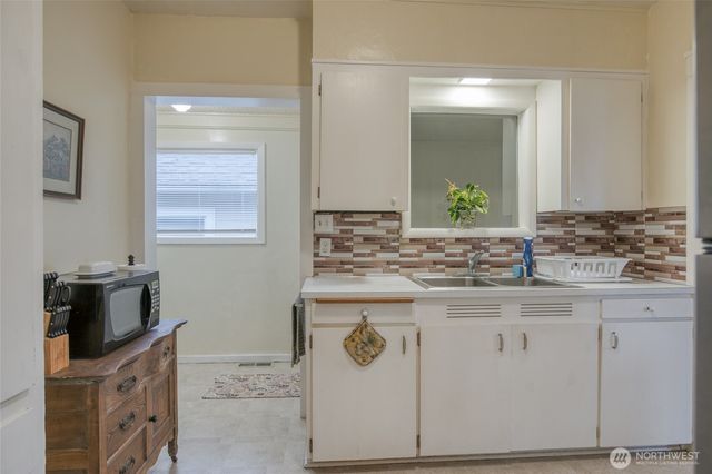 1301 N B Street, Aberdeen, WA 98520