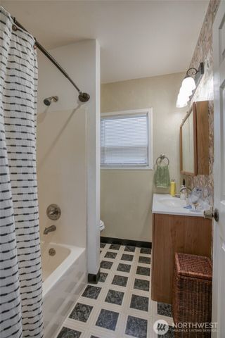 1301 N B Street, Aberdeen, WA 98520