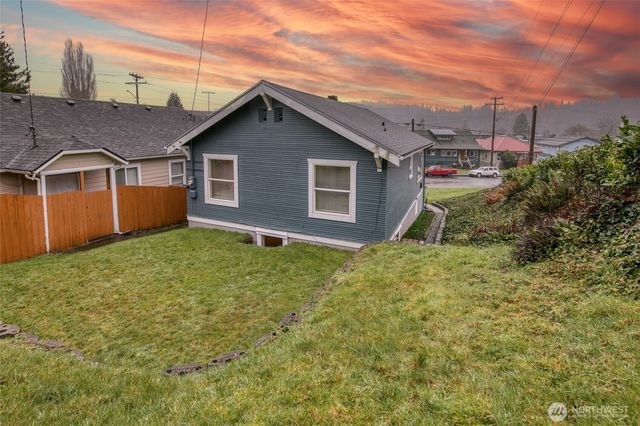 1301 N B Street, Aberdeen, WA 98520