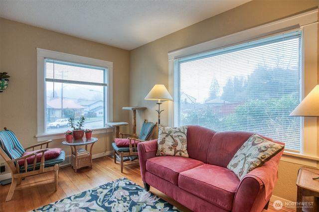 1301 N B Street, Aberdeen, WA 98520