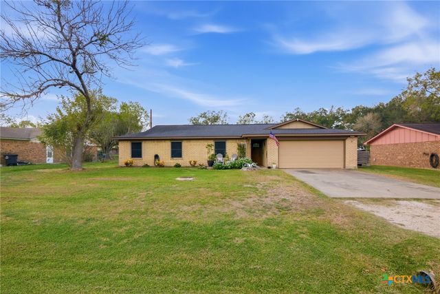 417 Dove, Victoria, TX 77905