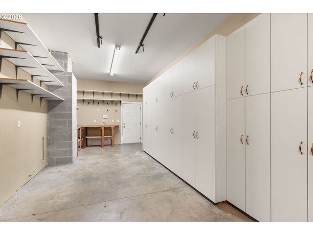 14615 Sw JULIET Ter, Portland, OR 97224