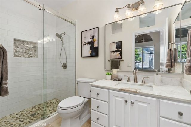 25 Coronado Cay, Aliso Viejo, CA 92656