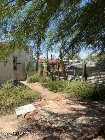720 N Alder Avenue, Tucson, AZ 85705