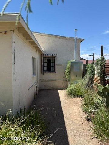 720 N Alder Avenue, Tucson, AZ 85705
