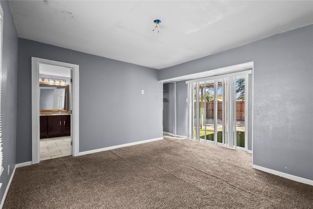 736 Angus, Dallas, TX 75217