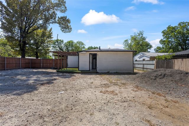 736 Angus, Dallas, TX 75217