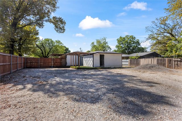 736 Angus, Dallas, TX 75217
