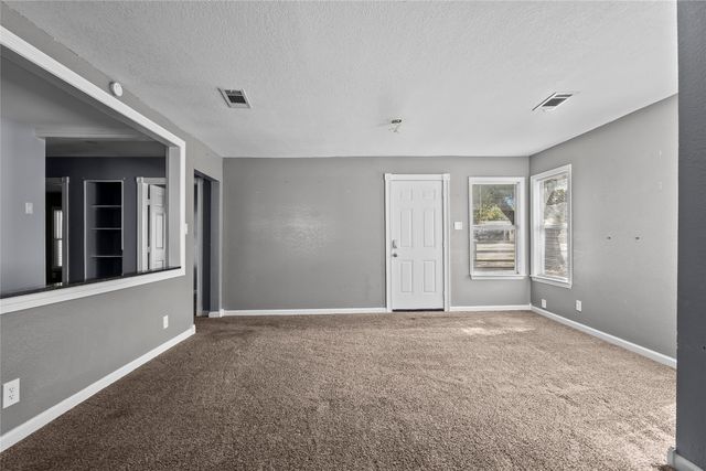 736 Angus, Dallas, TX 75217