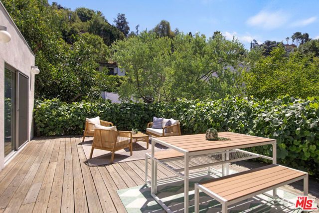 457 Museum Drive, Los Angeles, CA 90065