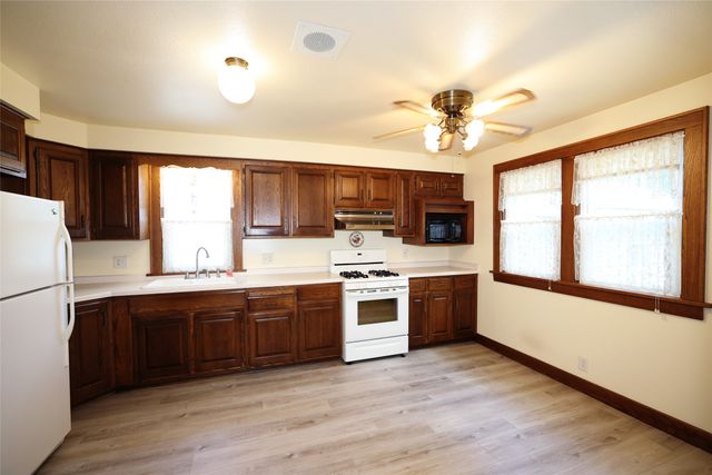 1716 Carroll Street, Boone, IA 50036