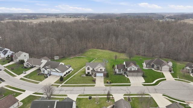 3025 Trappers Cove, Huntington, IN 46750