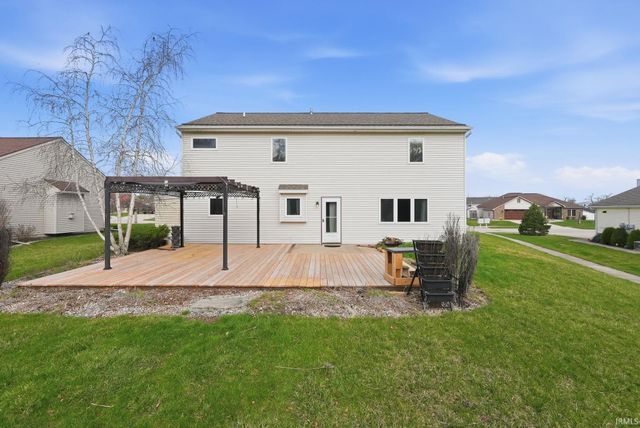 3025 Trappers Cove, Huntington, IN 46750