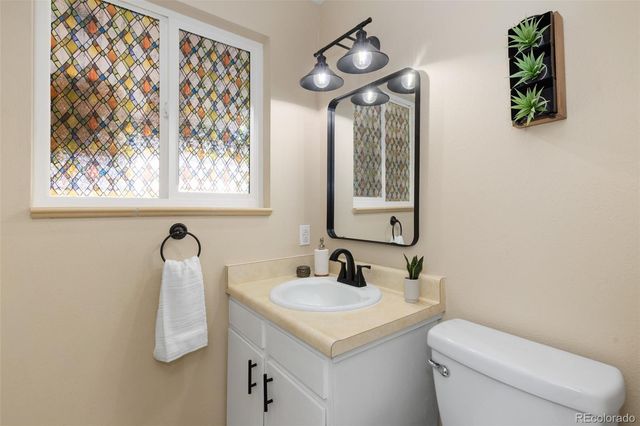 7386 S Bannock Drive, Littleton, CO 80120