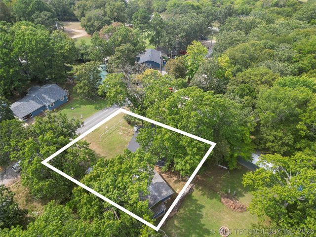 19460 W 925, Cookson, OK 74427