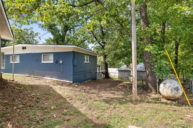 19460 W 925, Cookson, OK 74427