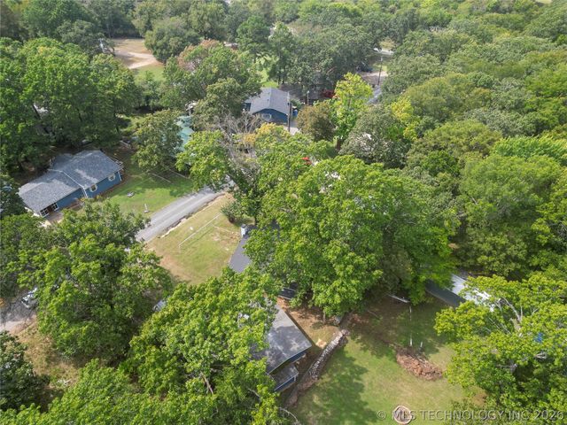 19460 W 925, Cookson, OK 74427