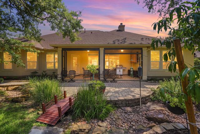 156 April Waters Drive W, Conroe, TX 77356