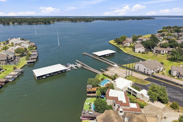 156 April Waters Drive W, Conroe, TX 77356