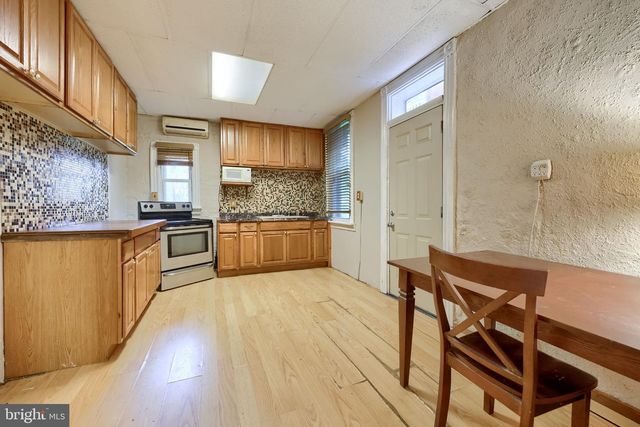 437 LANCASTER AVE, Lancaster, PA 17603