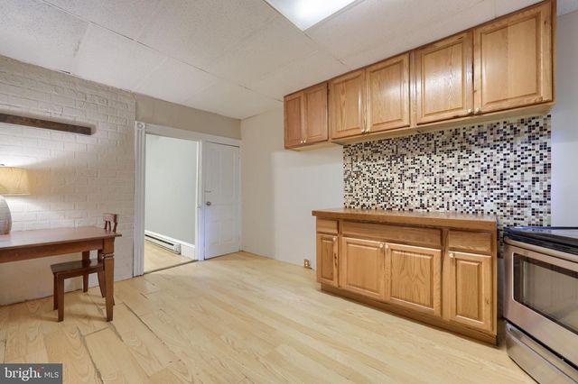 437 LANCASTER AVE, Lancaster, PA 17603