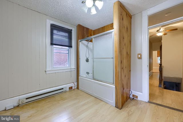 437 LANCASTER AVE, Lancaster, PA 17603