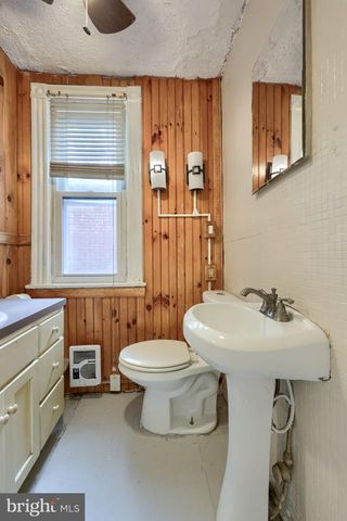 437 LANCASTER AVE, Lancaster, PA 17603