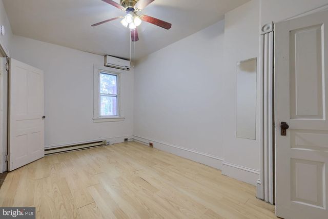 437 LANCASTER AVE, Lancaster, PA 17603