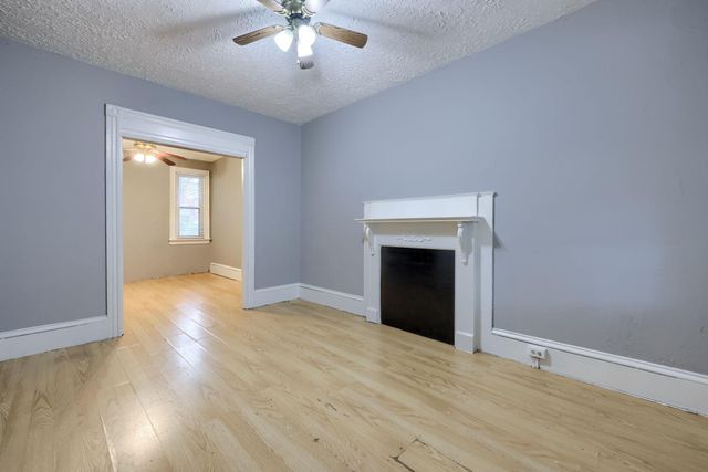 437 LANCASTER AVE, Lancaster, PA 17603