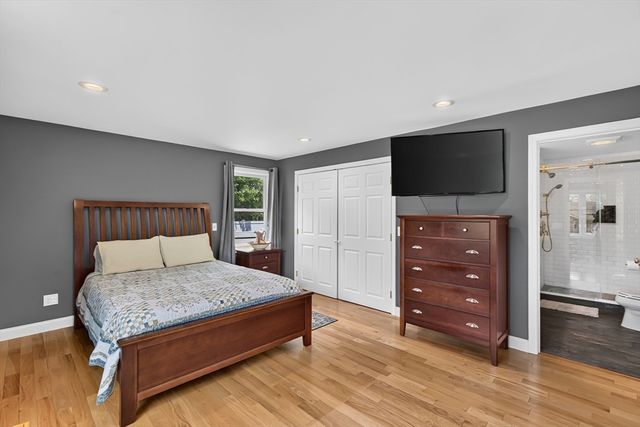 38 Brown Ave, Lunenburg, MA 01462