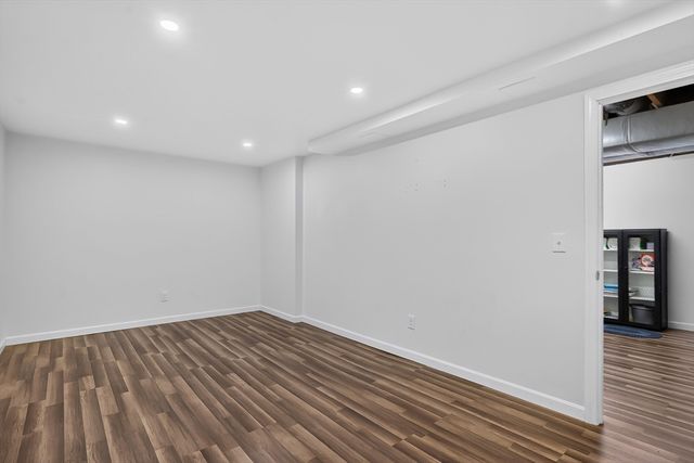 38 Brown Ave, Lunenburg, MA 01462