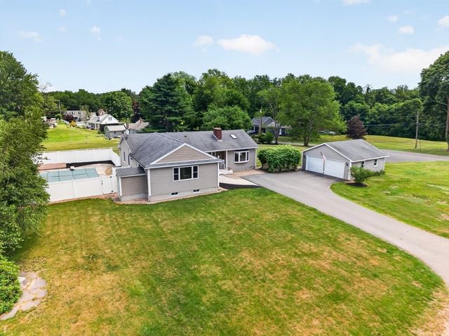 38 Brown Ave, Lunenburg, MA 01462