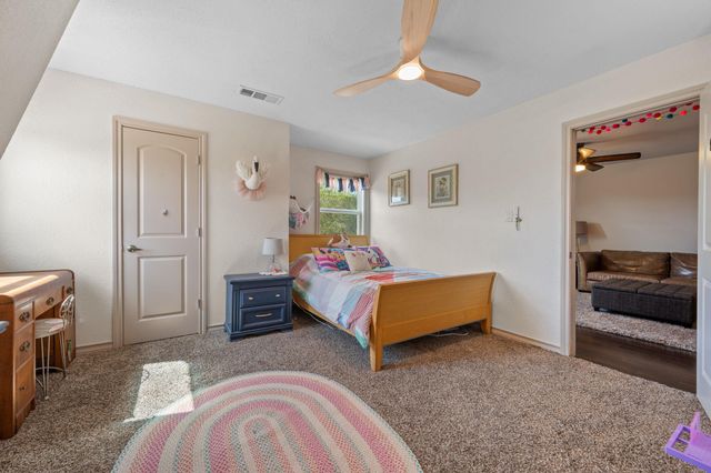 21201 Palomino CV, Lago Vista, TX 78645