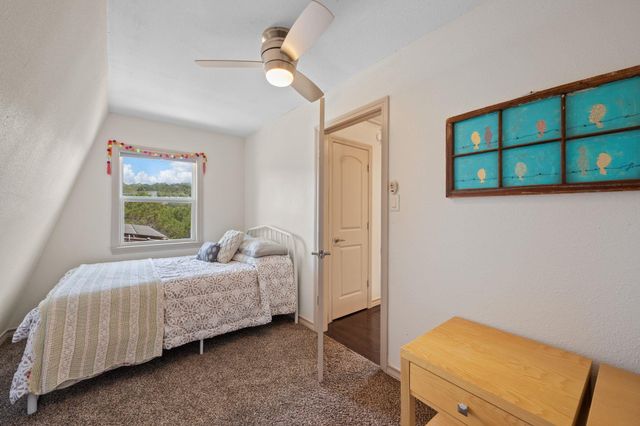 21201 Palomino CV, Lago Vista, TX 78645