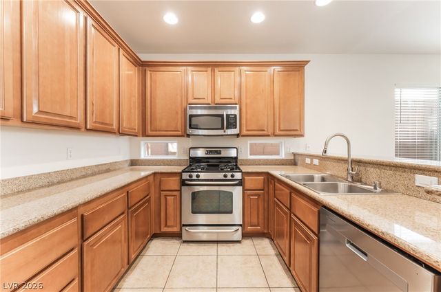 9328 Daffodil Sun Avenue, Las Vegas, NV 89166