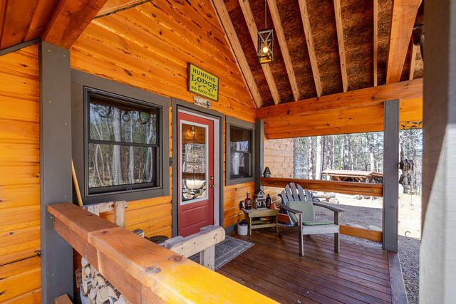 45 Cayuga Trail, Jay, NY 12941