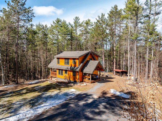 45 Cayuga Trail, Jay, NY 12941