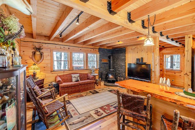 45 Cayuga Trail, Jay, NY 12941