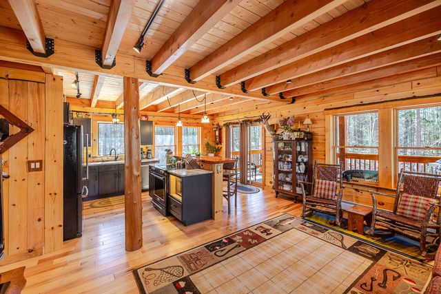 45 Cayuga Trail, Jay, NY 12941