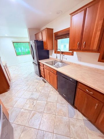 312 CONGRESS STREET, Neenah, WI 54956
