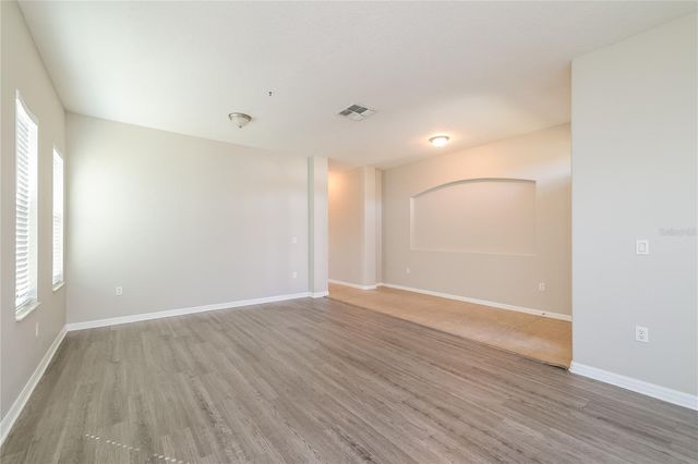 324 ALEGRIANO COURT, Kissimmee, FL 34758