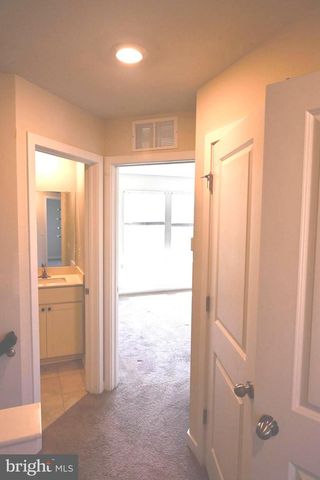 7551 CLAYTON AVE, Coopersburg, PA 18036