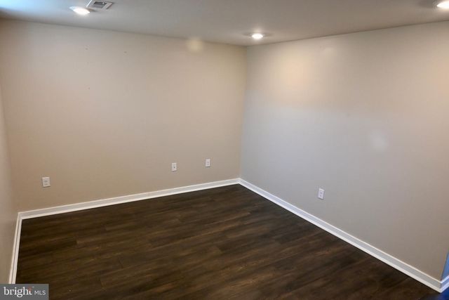 7551 CLAYTON AVE, Coopersburg, PA 18036