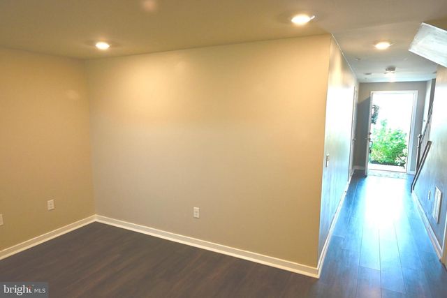 7551 CLAYTON AVE, Coopersburg, PA 18036