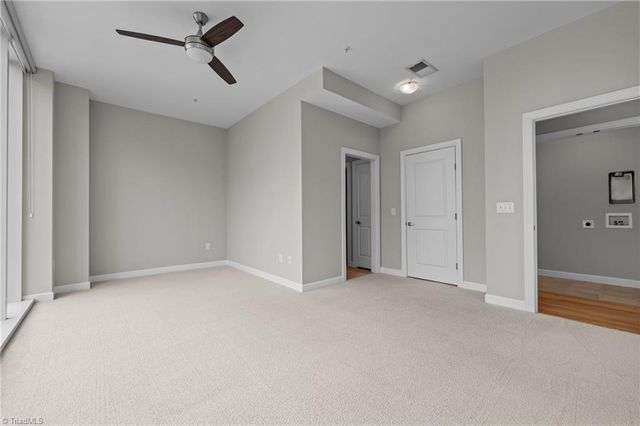 201 Elm Street 401, Greensboro, NC 27401