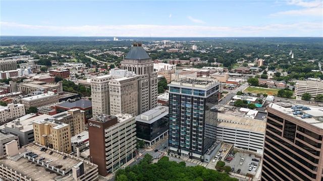 201 Elm Street 401, Greensboro, NC 27401