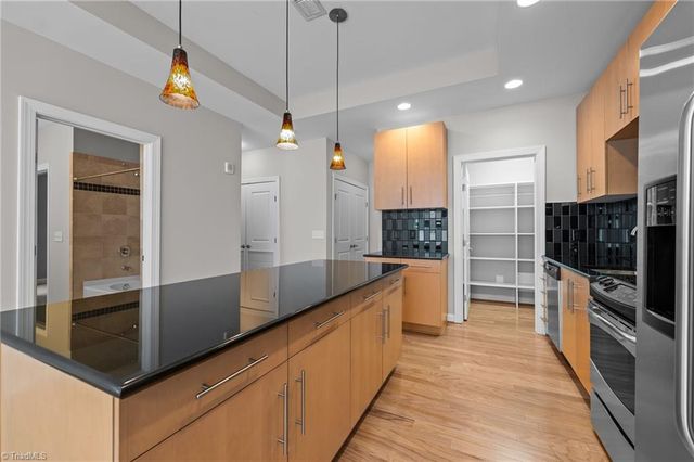 201 Elm Street 401, Greensboro, NC 27401